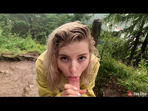❤️ Ragazza ingoia lo sperma dopo un pompino in pubblico - Eva Elfi Porno duroal it.truedating.top ❌